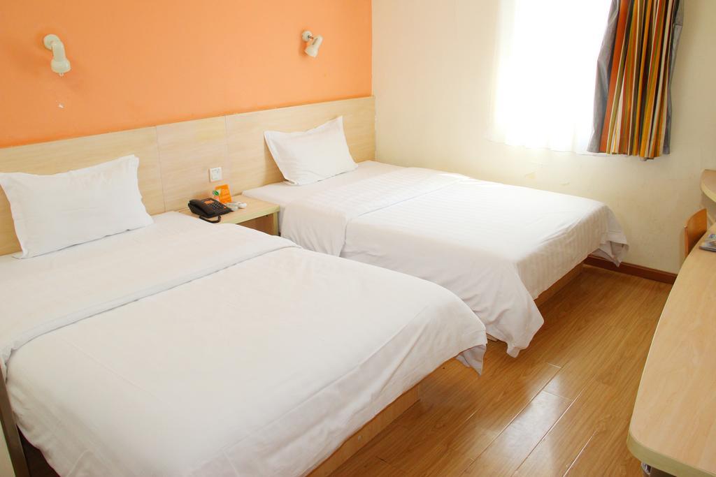 7Days Inn Huaihua Train Station Square Luaran gambar