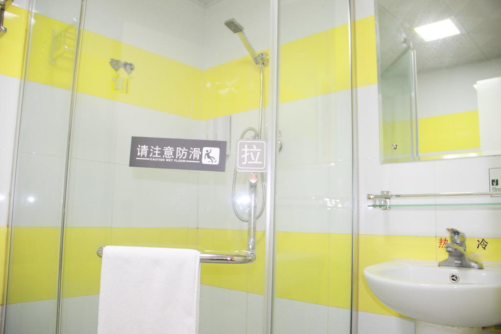 7Days Inn Huaihua Train Station Square Luaran gambar